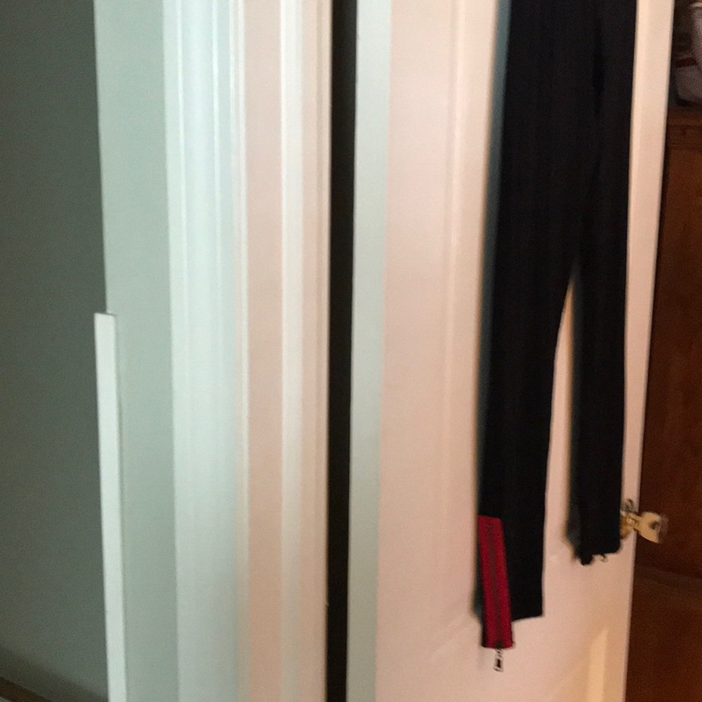 Pants - Picture 3 of 4